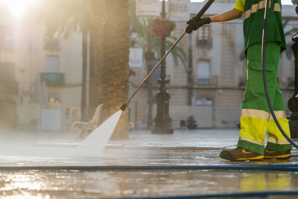 Best Sidewalk and Walkway Cleaning  in Shamrock, TX